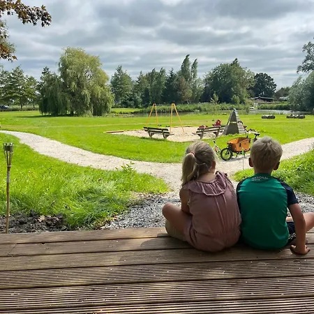 Luxury tent Luxe Safaritent Op Landgoed De Leijen Hensbroek