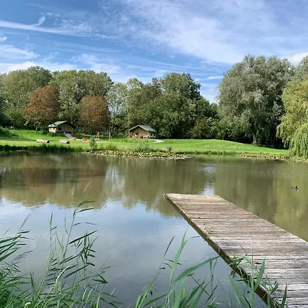 Luxe Safaritent Op Landgoed De Leijen Hensbroek
