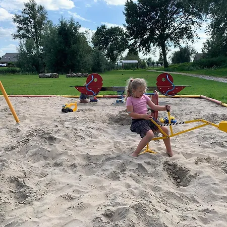 Luxe Safaritent Op Landgoed De Leijen Luxury tent *